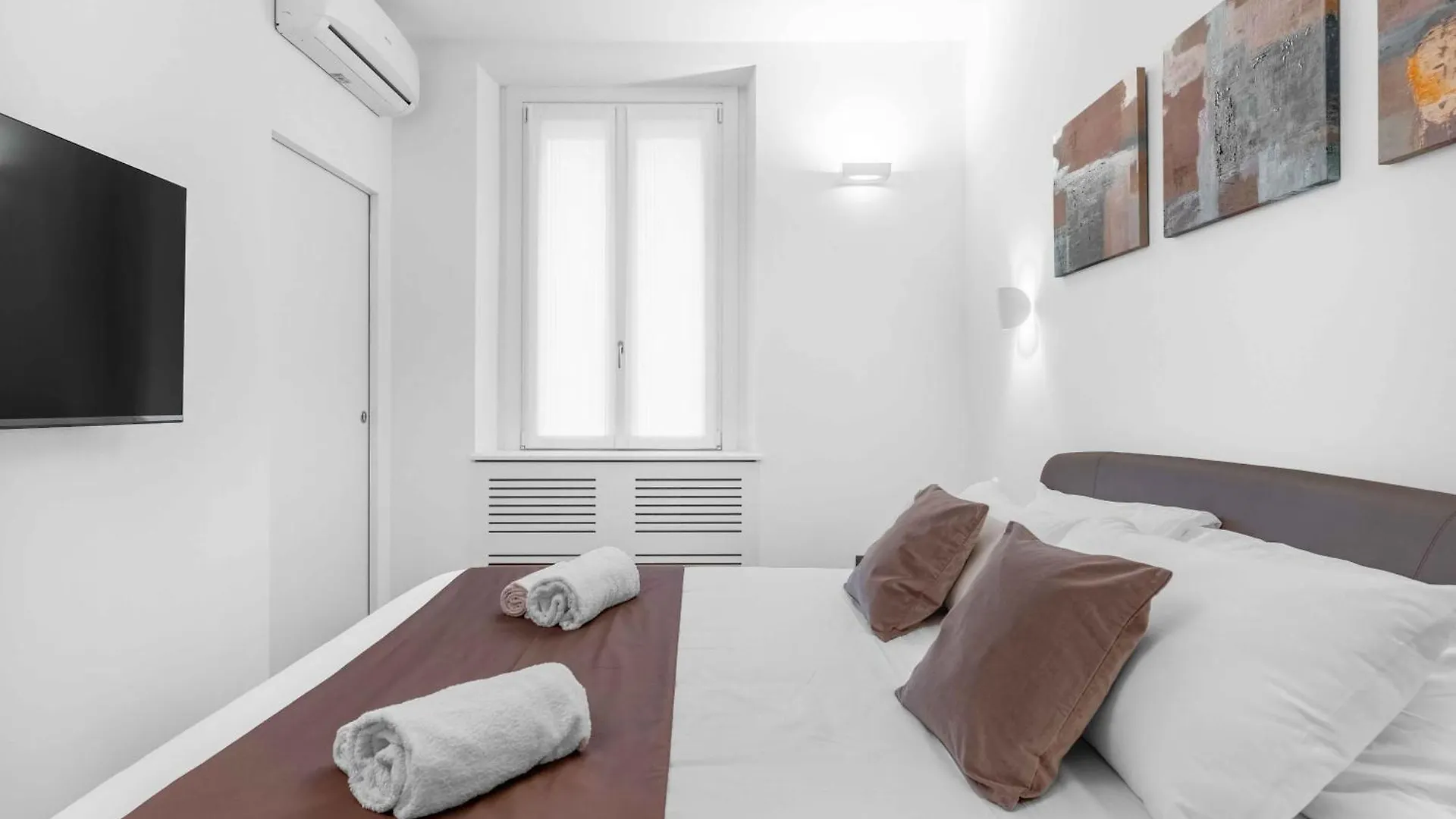 Sebenico 10 Apartment Milan Italy