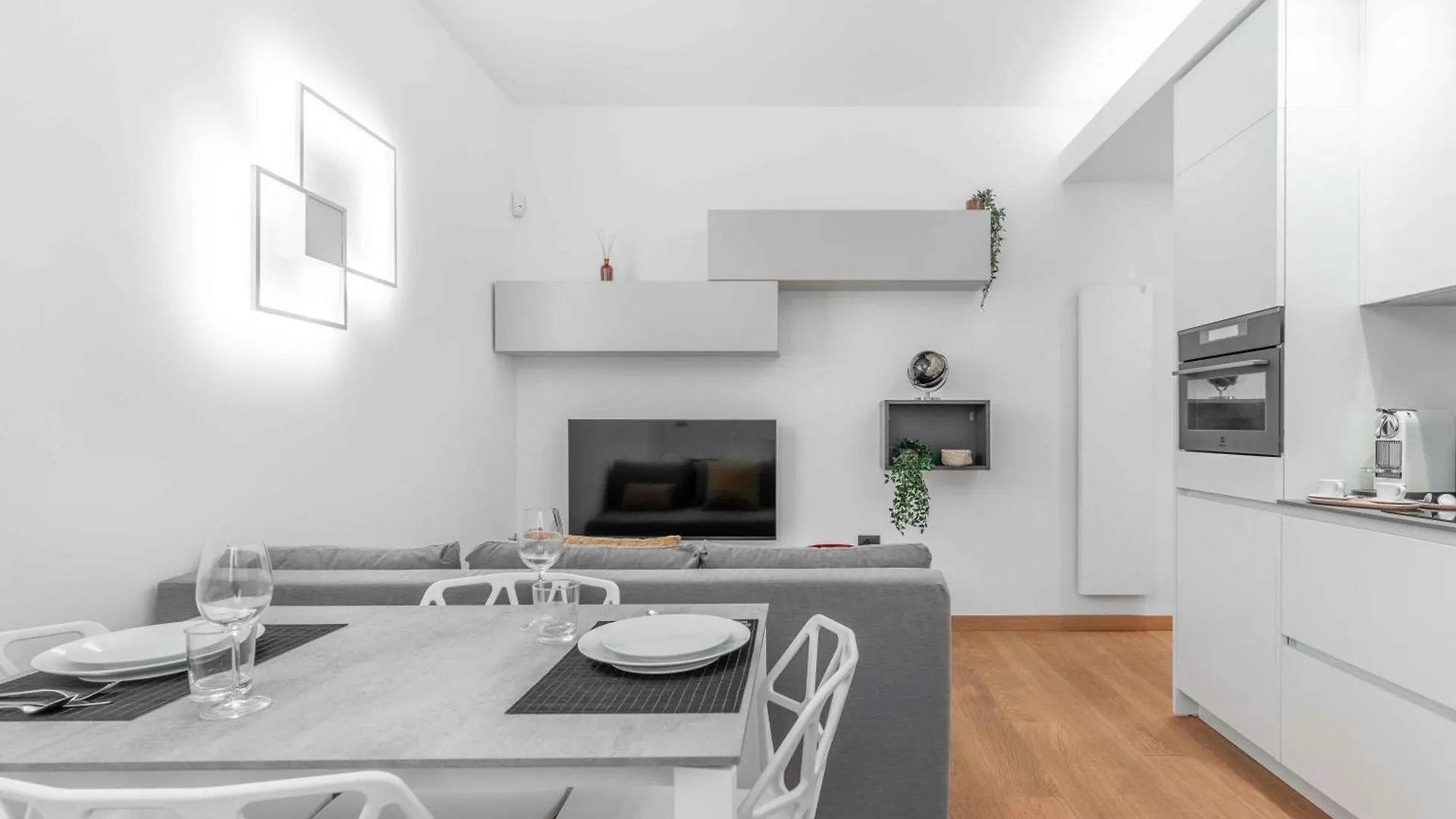 Sebenico 10 Apartment Milan